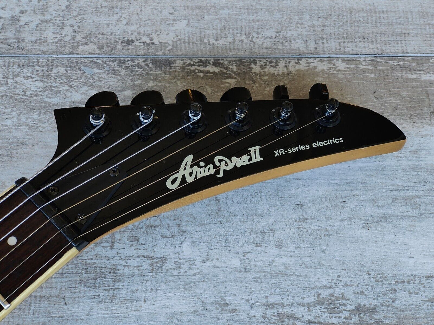 1988 Aria Pro II XR Series XR-ST-2 Dinky Style Superstrat (Black)