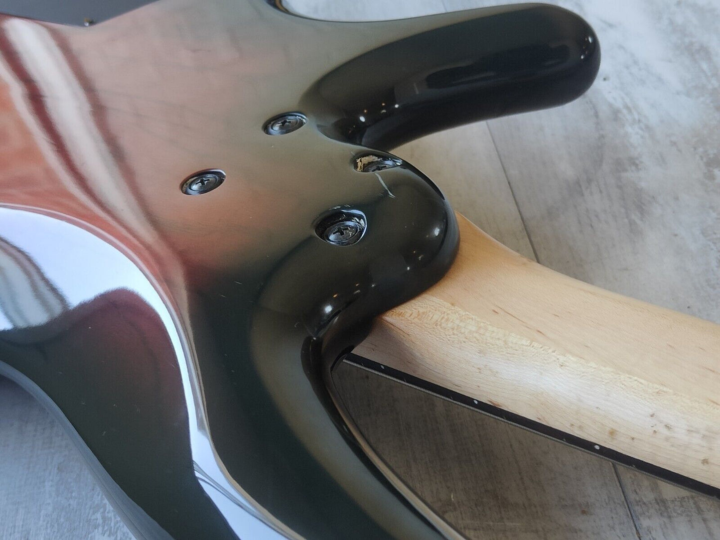 1993 Ibanez Japan SR-600 SDGR Soundgear Bass (Walnut Sunburst)