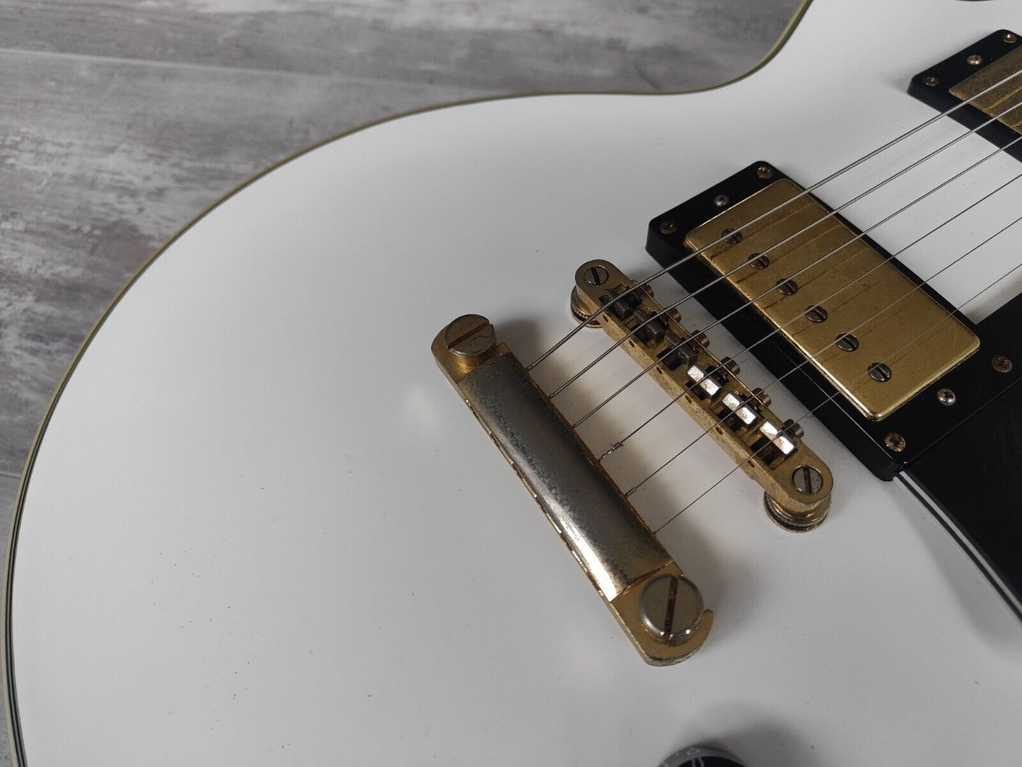 2015 Epiphone Les Paul Custom Pro (Alpine White)