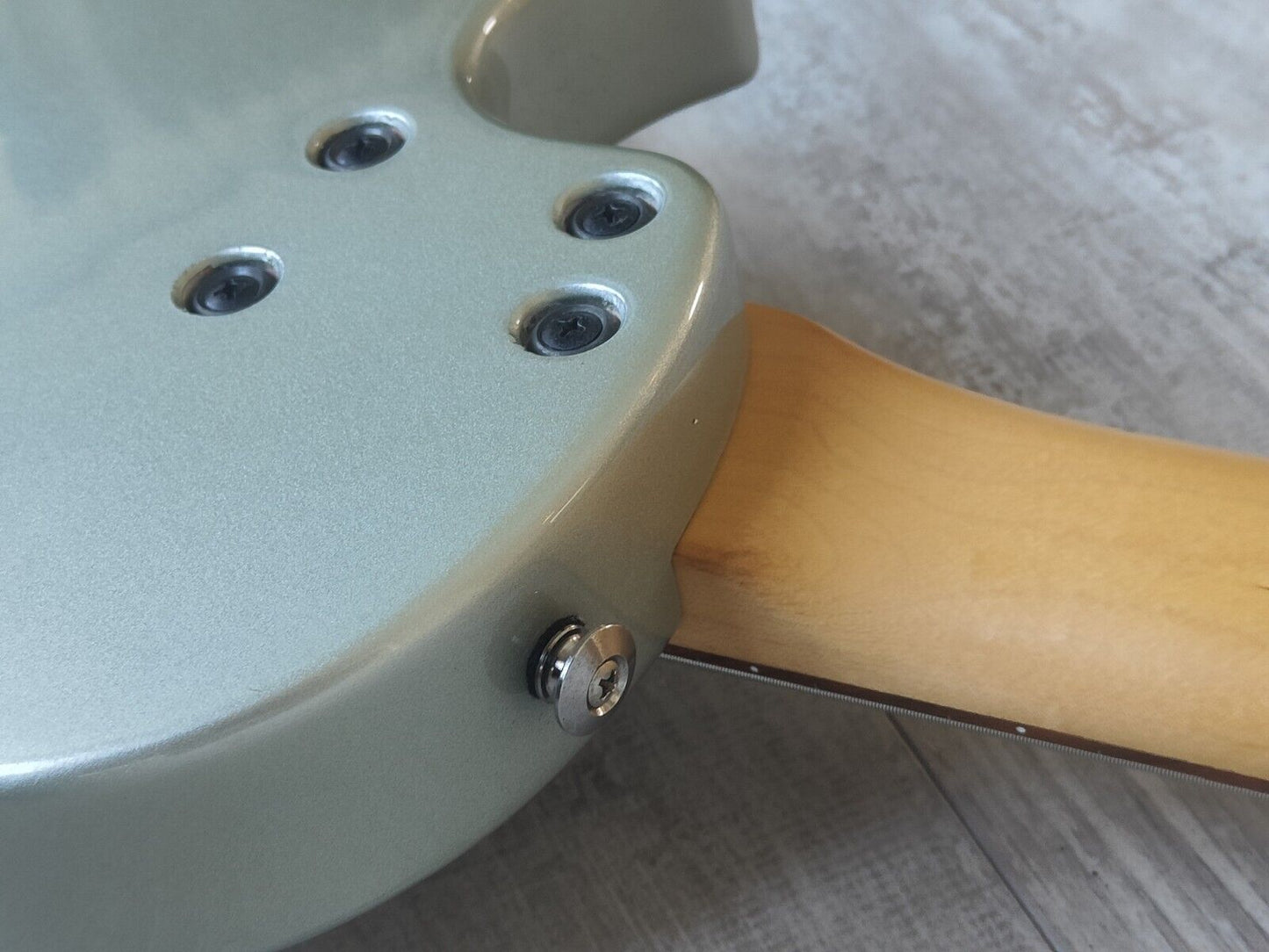 1997 Greco Japan LGB-700 Les Paul Bass (Metallic Silver)