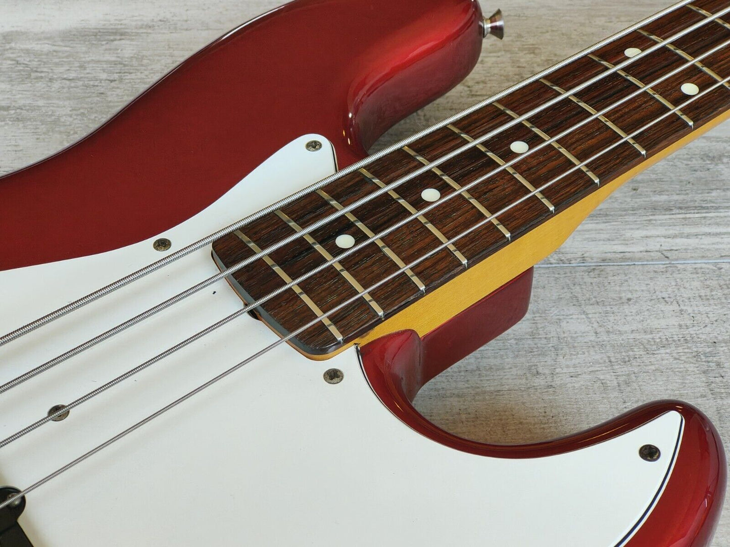 1992 Fender Japan (by Fujigen) JB62-58 '62 Reissue Jazz Bass (Candy Apple Red)