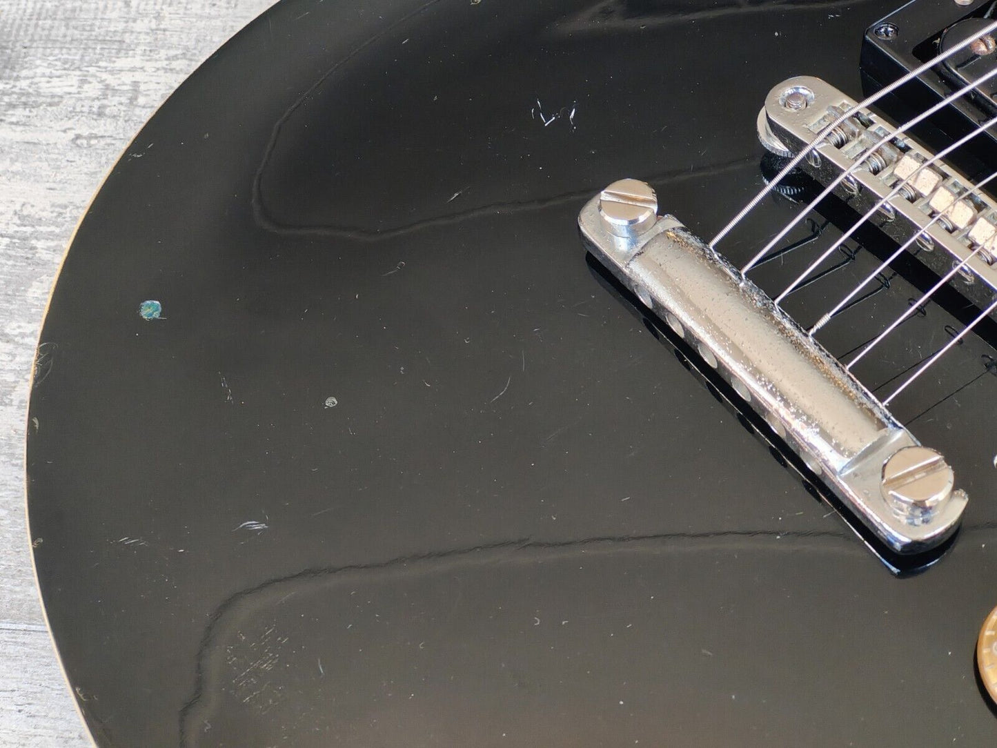 1975 Greco EG-700 Les Paul Standard (Black)