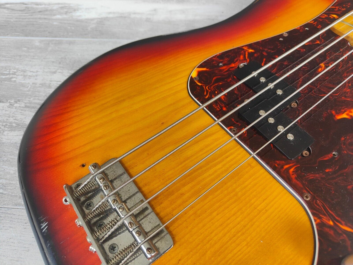 1980 Yamaha Japan PB-400 Pulser Precision Bass (Sunburst)