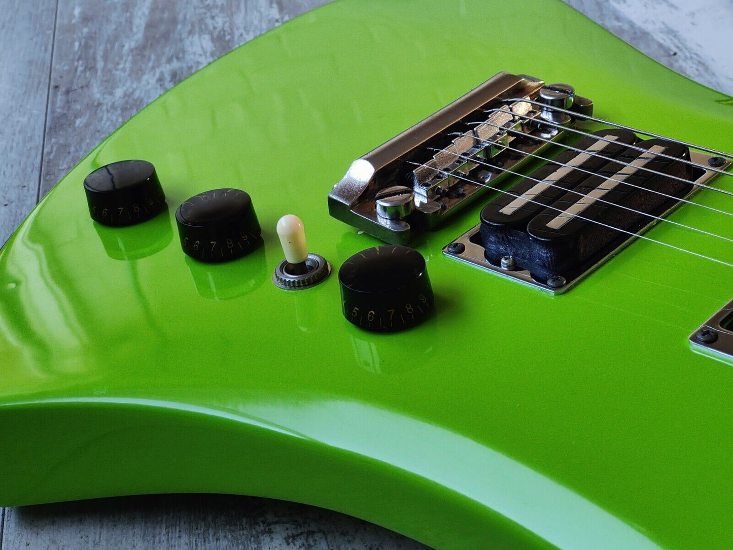 1985 BC Rich Japan NJ Series RMG-0 Mockingbird (Refinished Kermit Green)