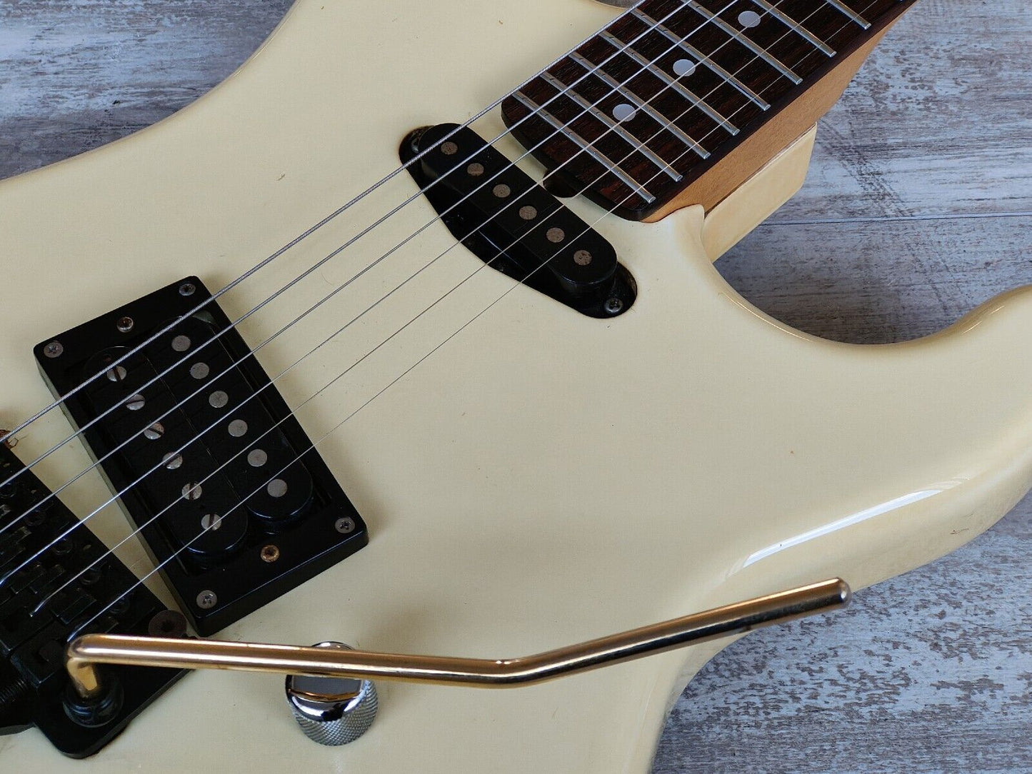 1994 Kramer Japan JK Series Superstrat (Aged White)
