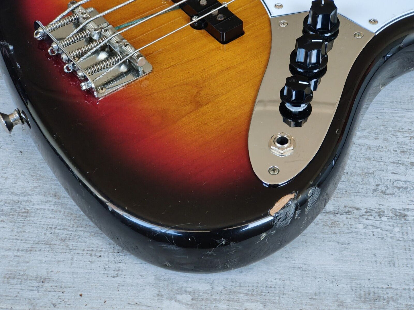2006 Fender Japan JB62-58 '62 Reissue Jazz Bass (Sunburst)