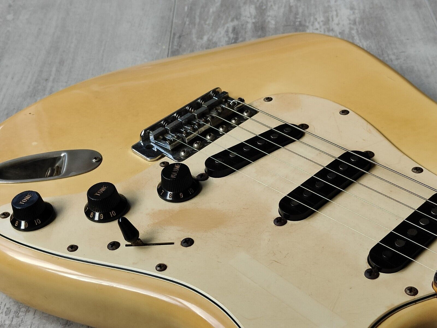 1985 Fender Japan ST72-65 Blackmore Scalloped Stratocaster (Aged Olympic White)