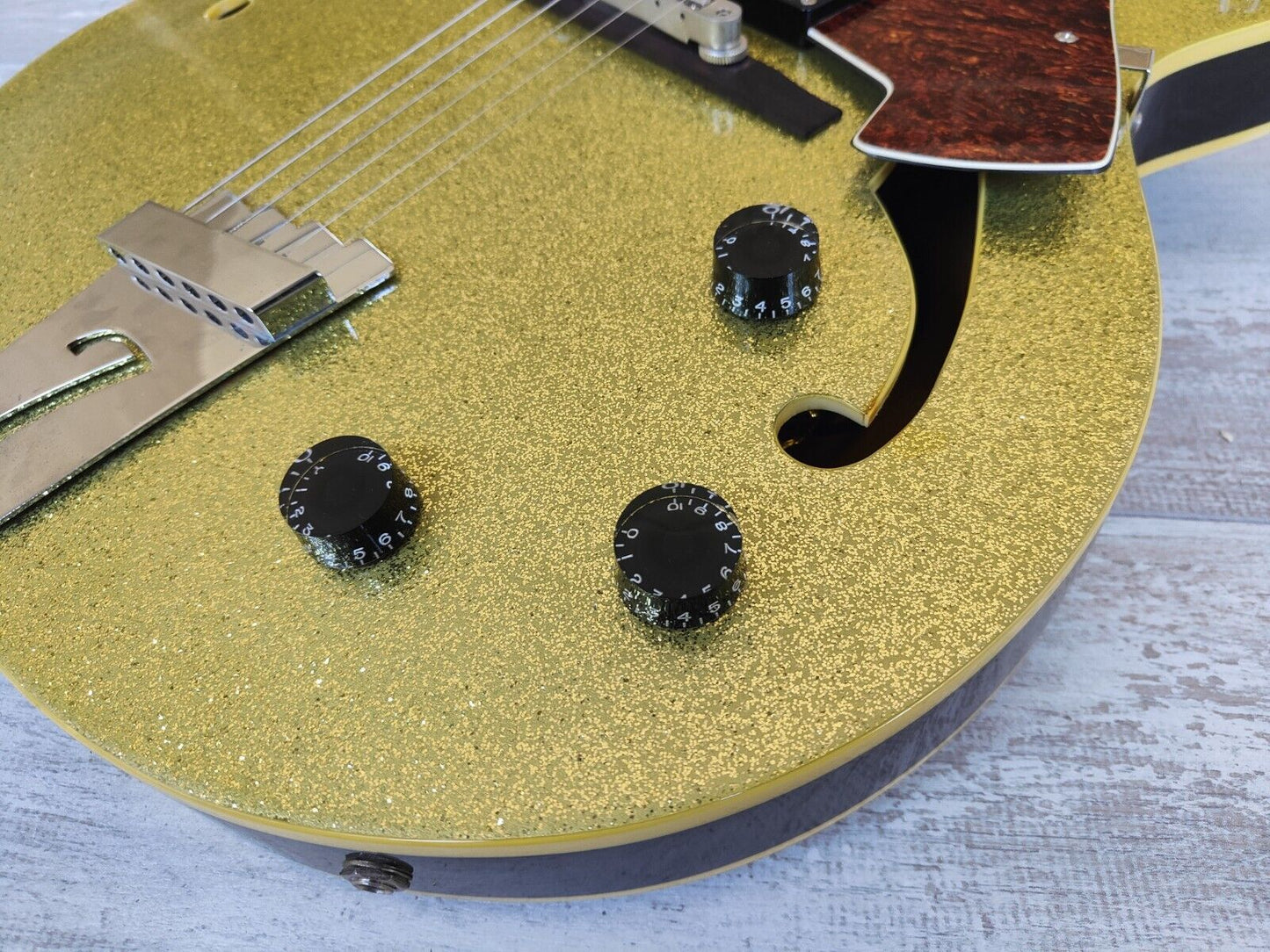 2006 Italia Torino Semi Hollowbody Electric Guitar (Sparkle Gold)