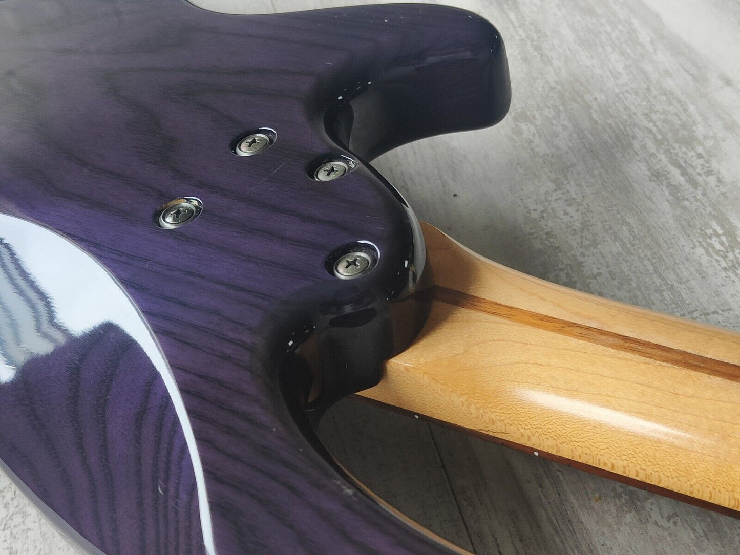 1992 Greco Japan PJB-380 Medium Scale Bass (Purple)