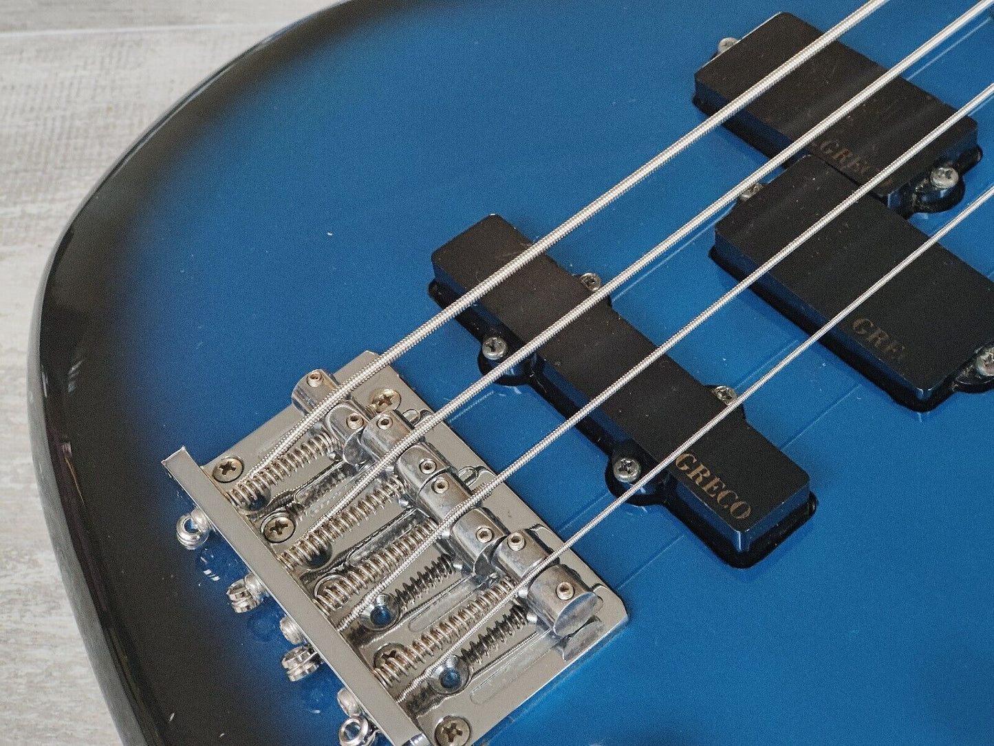 1996 Greco Japan PXB-M400 Medium Scale Bass (Blue Burst)