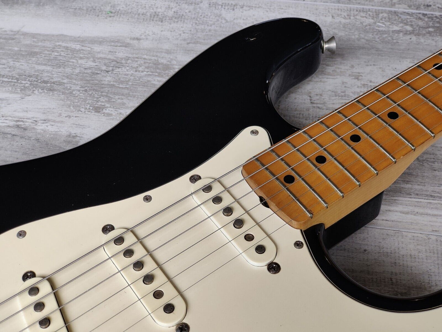 1993 Fender Japan Stratocaster Standard (Black/Maple)