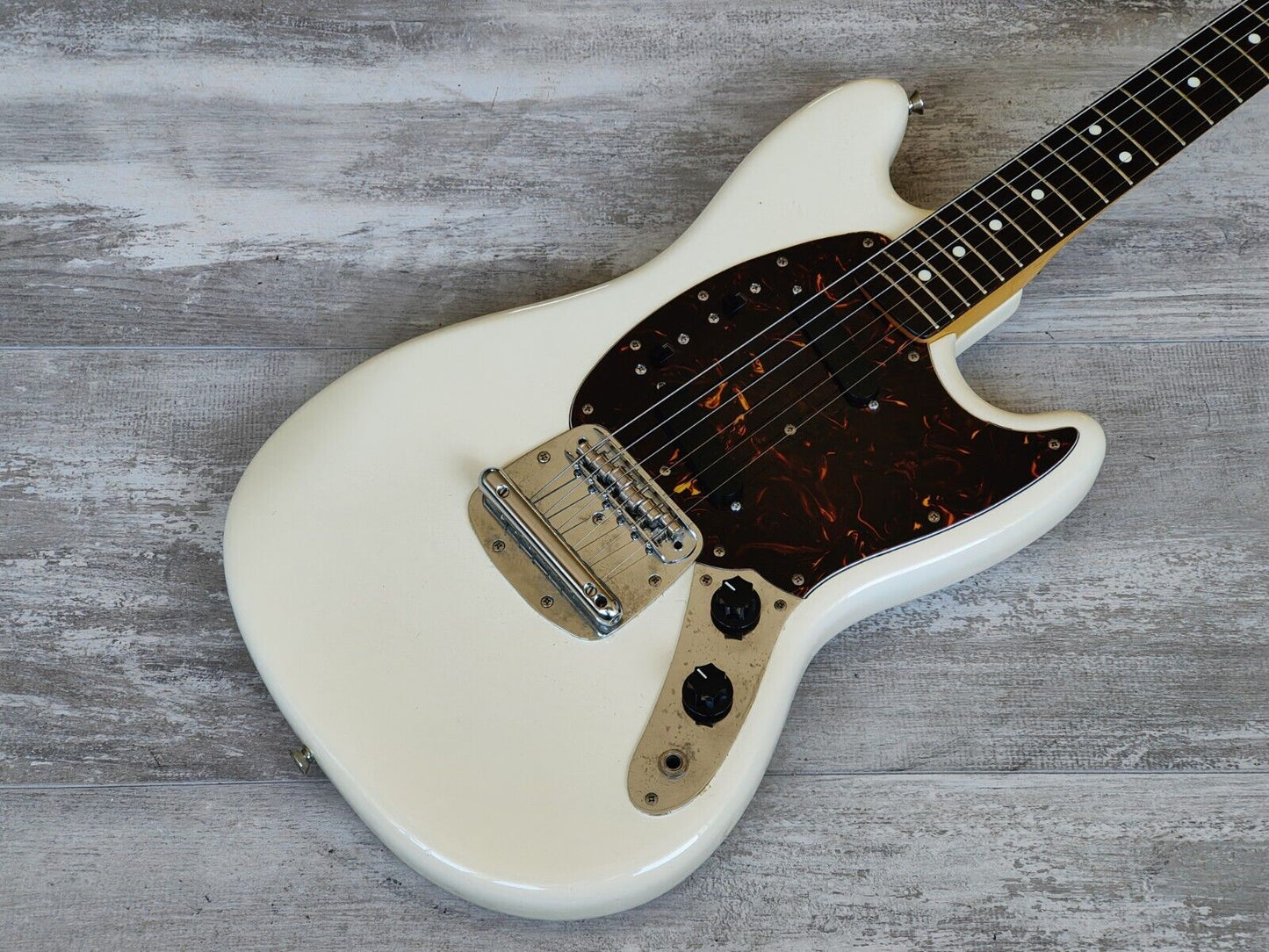 1982 Fernandes Japan RMT-50 Mustang (Vintage White)
