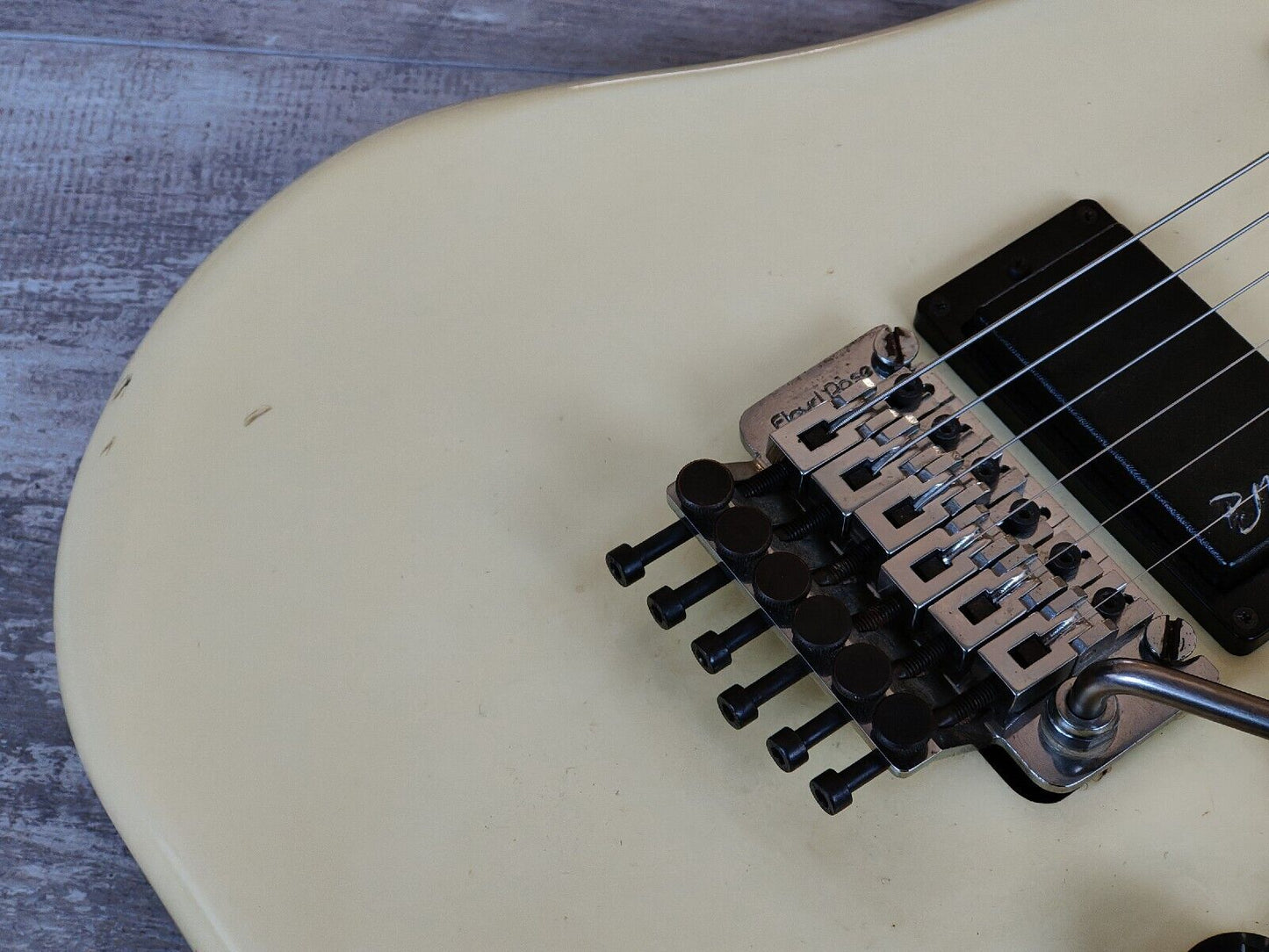 1985 Kramer Japan JK2000 Superstrat w/Floyd Rose (Aged White)