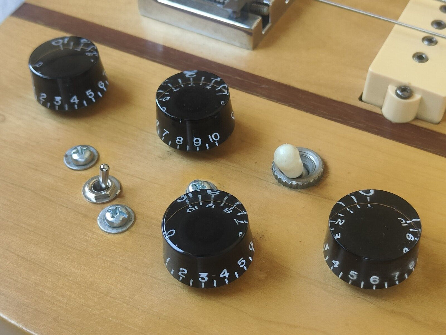 1978 Aria Pro II EGB-1600 Eagle Bass (Natural Maple)