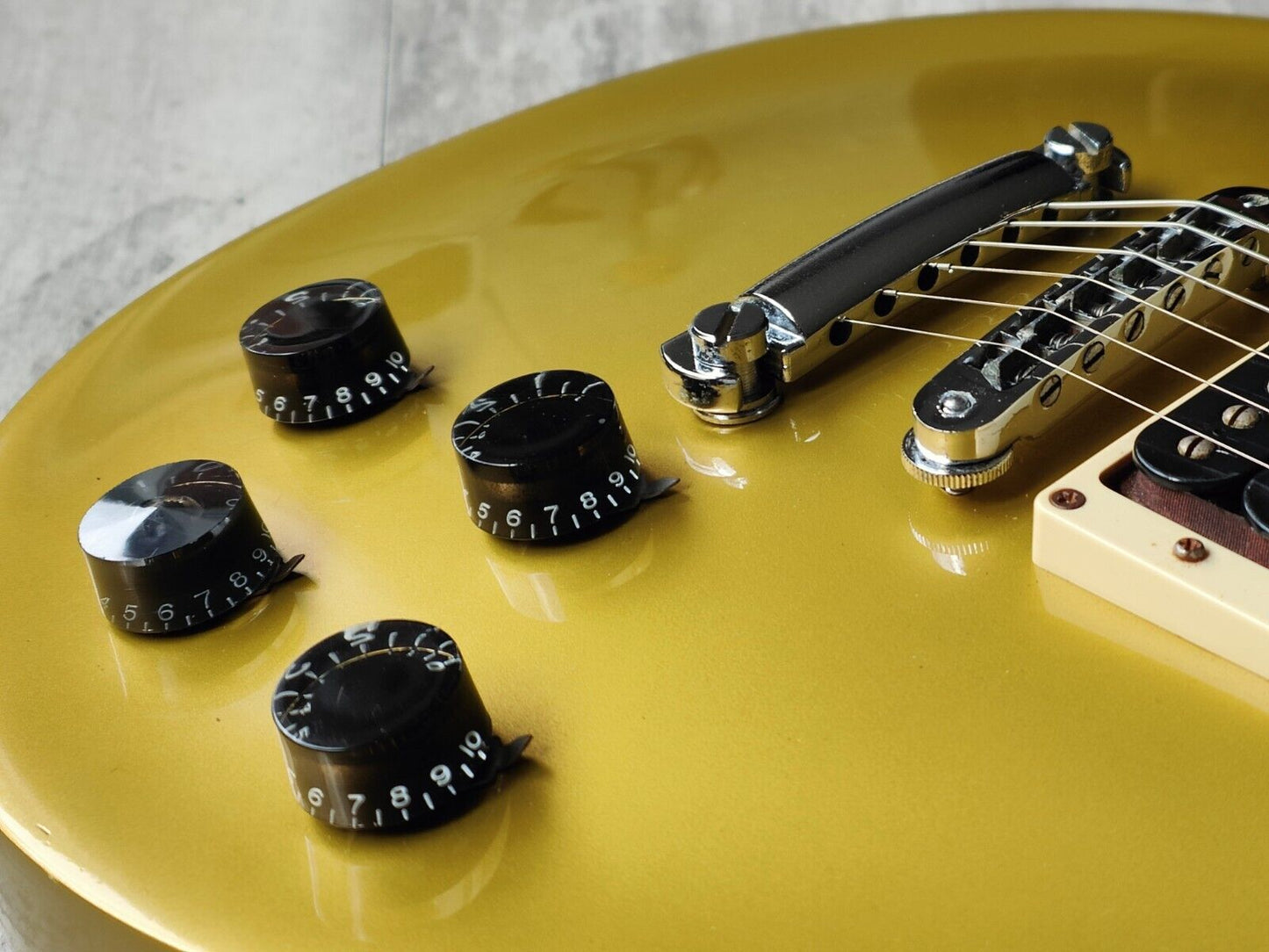 1978 Aria Pro II Japan LP-600R "Black Beauty" Les Paul Custom (Refinished Gold)
