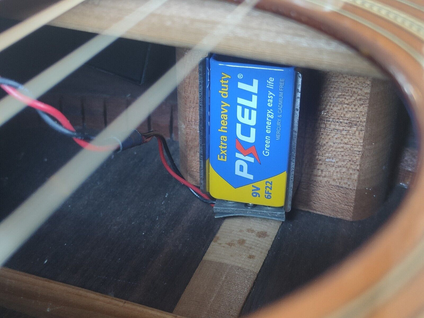 1983 Yamaha LA-37 Japanese Vintage Electric/Acoustic Guitar (Natural)