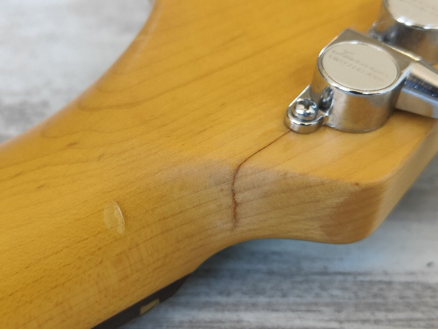 1990's Levinson Blade MG-2 Mustang (Blue Green Burst)