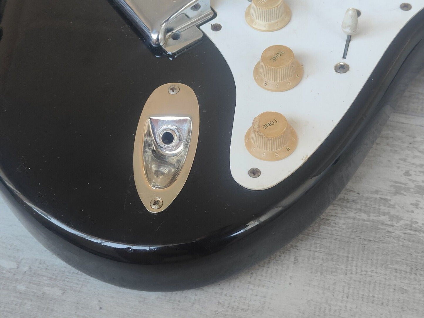 1978 Tokai ST-42 Springy Sound '58 Reissue Stratocaster (Black)