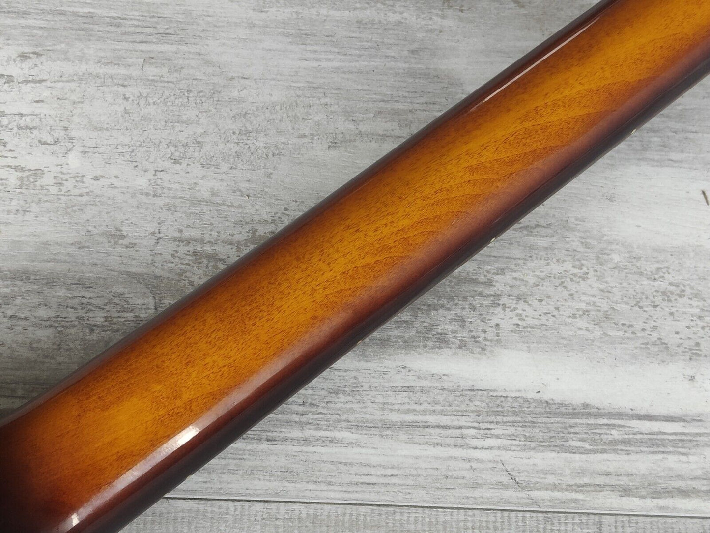 M.Crafter Violin Beatle Bass