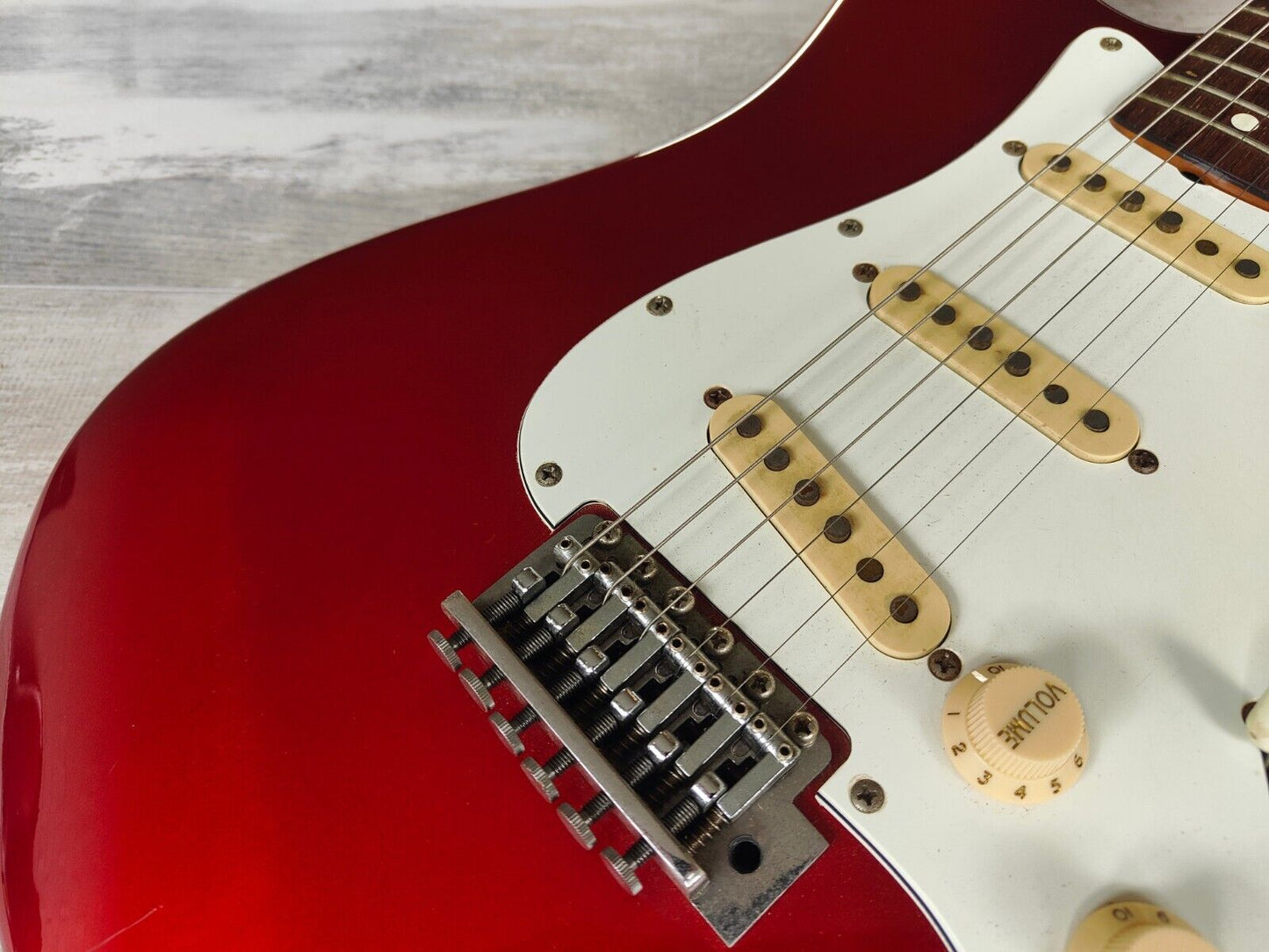 1981 Yamaha Japan ST800R Stratocaster w/Locking Nut (Candy Apple Red)