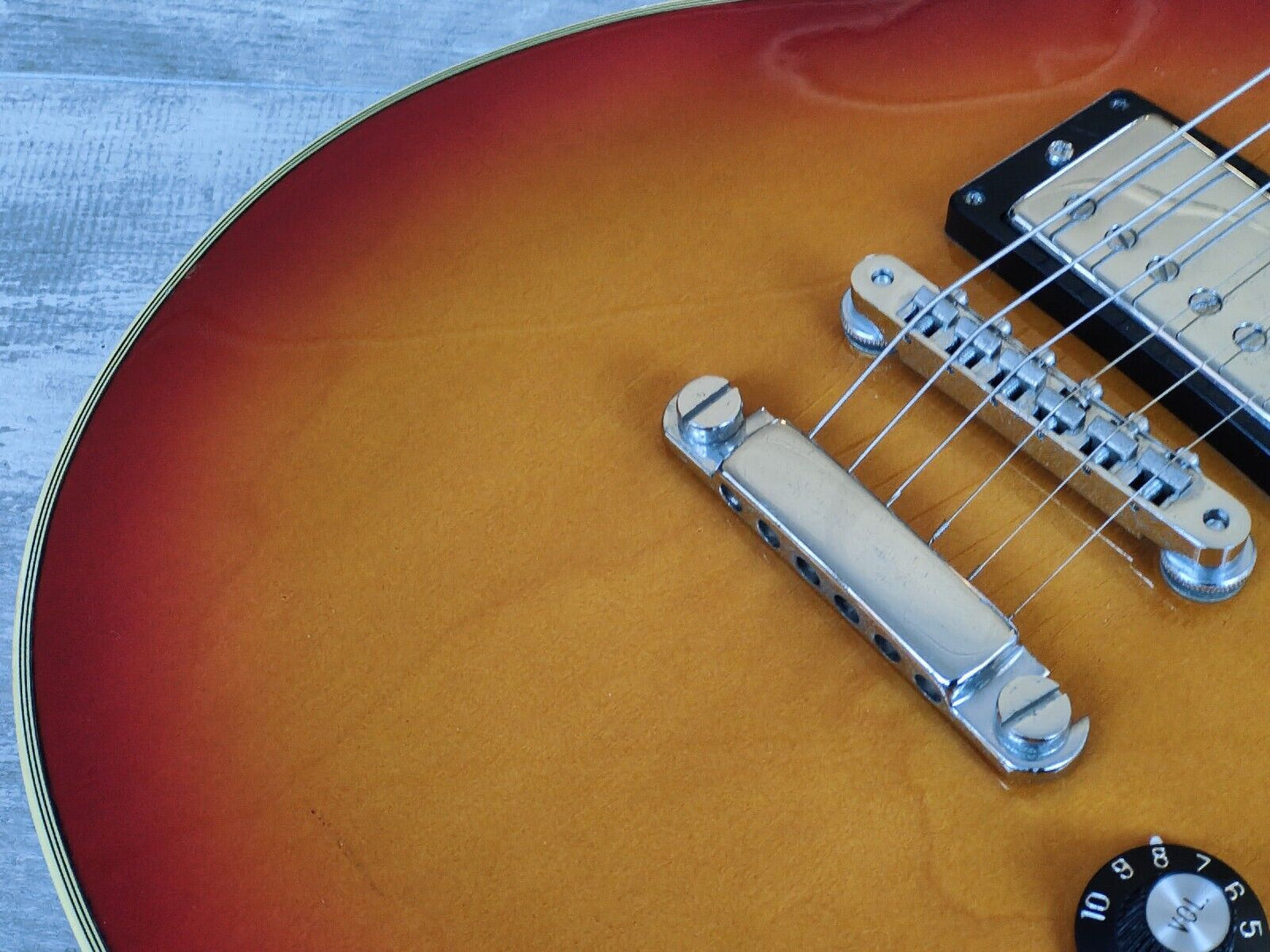 1970’s Fresher Japan Les Paul Custom (Cherry Sunburst)