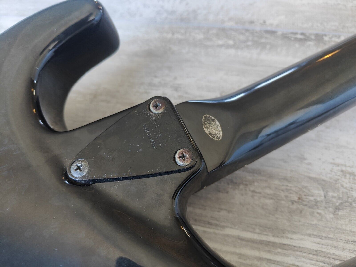 1985 Tokai Japan M-2002 MAT Graph-Tech Superstrat (Carbon Fibre)