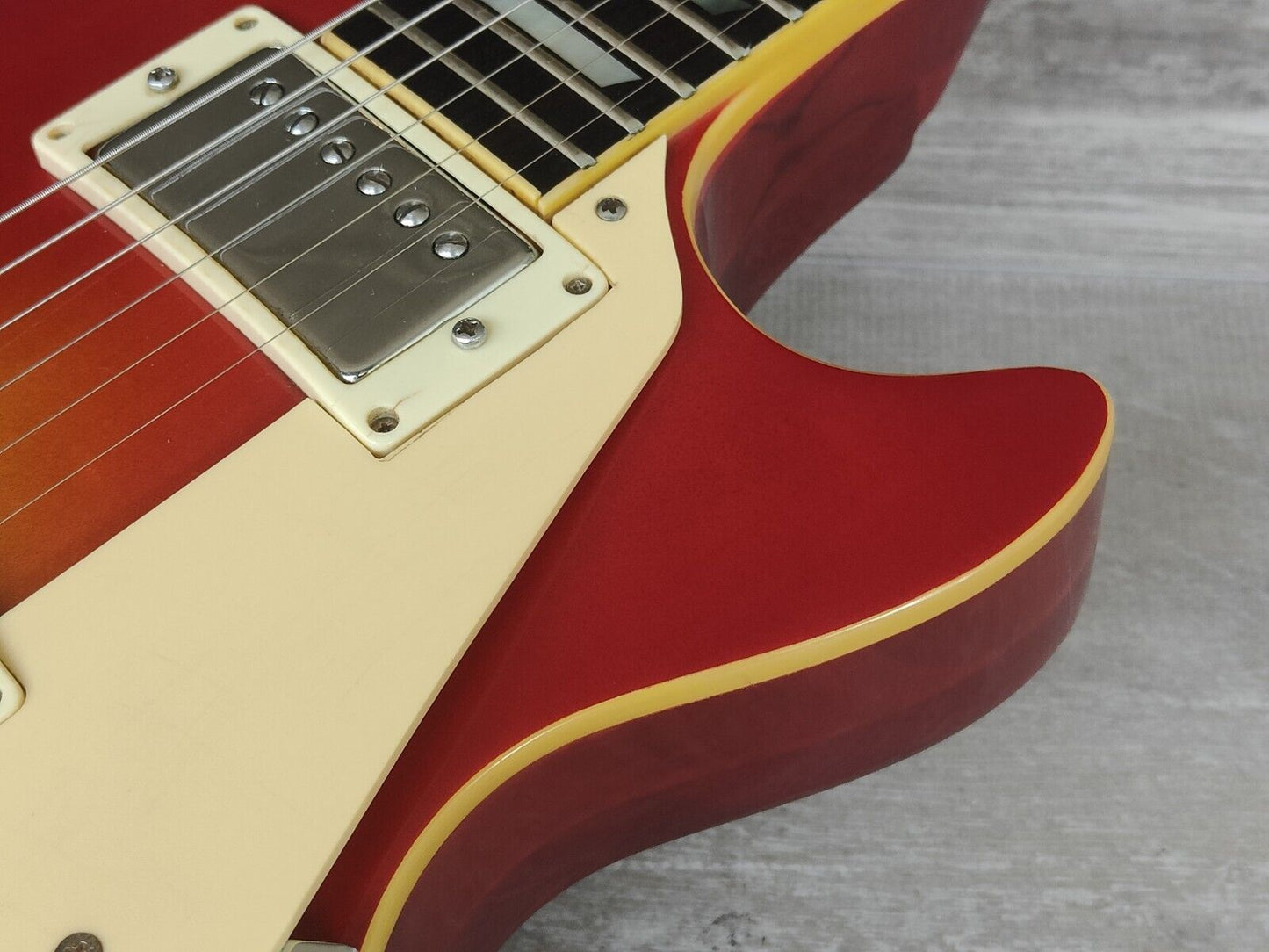 1970's Camel Japan Les Paul Standard (Cherry Sunburst)