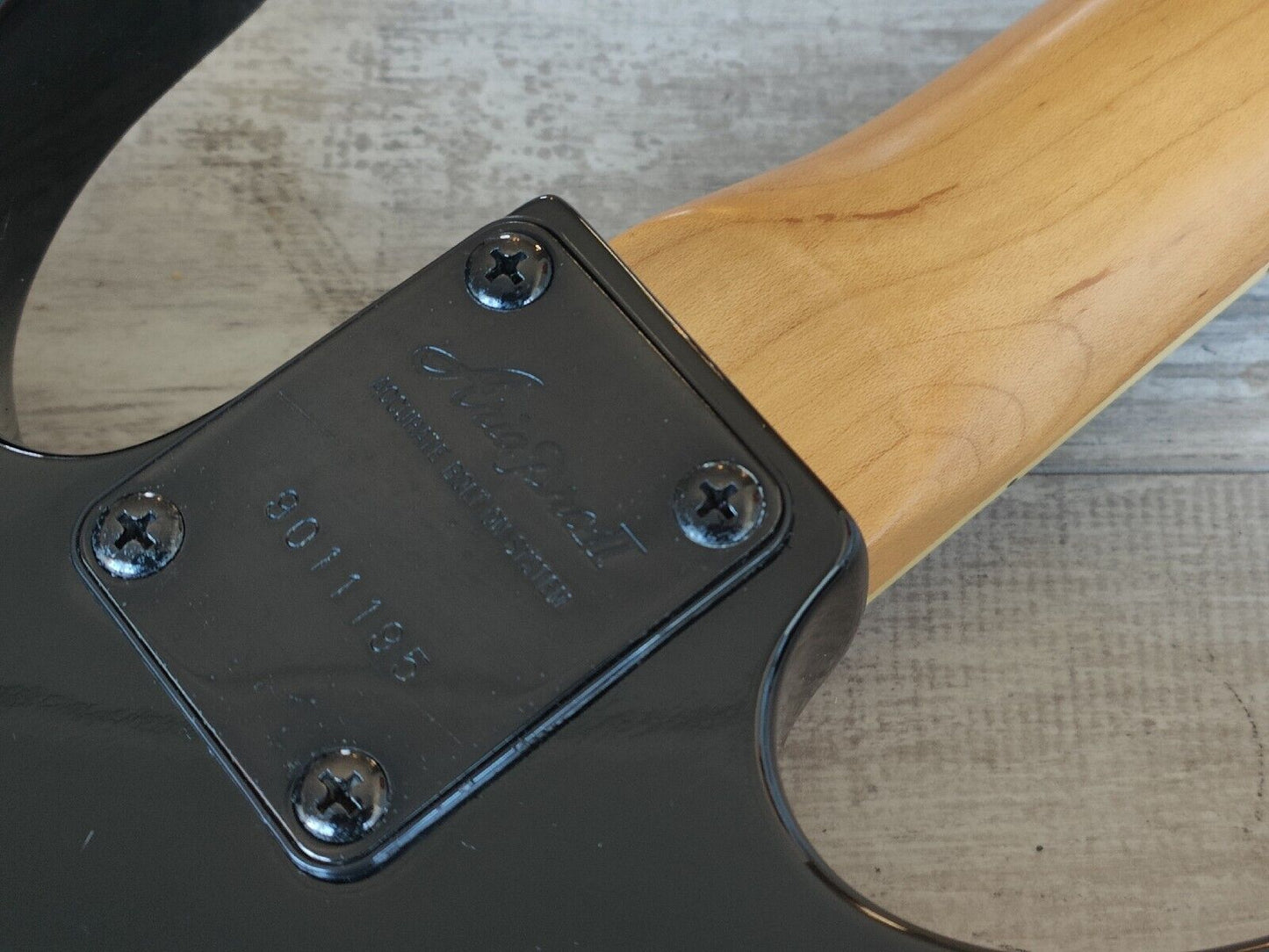 1988 Aria Pro II XR Series XR-ST-2 Dinky Style Superstrat (Black)