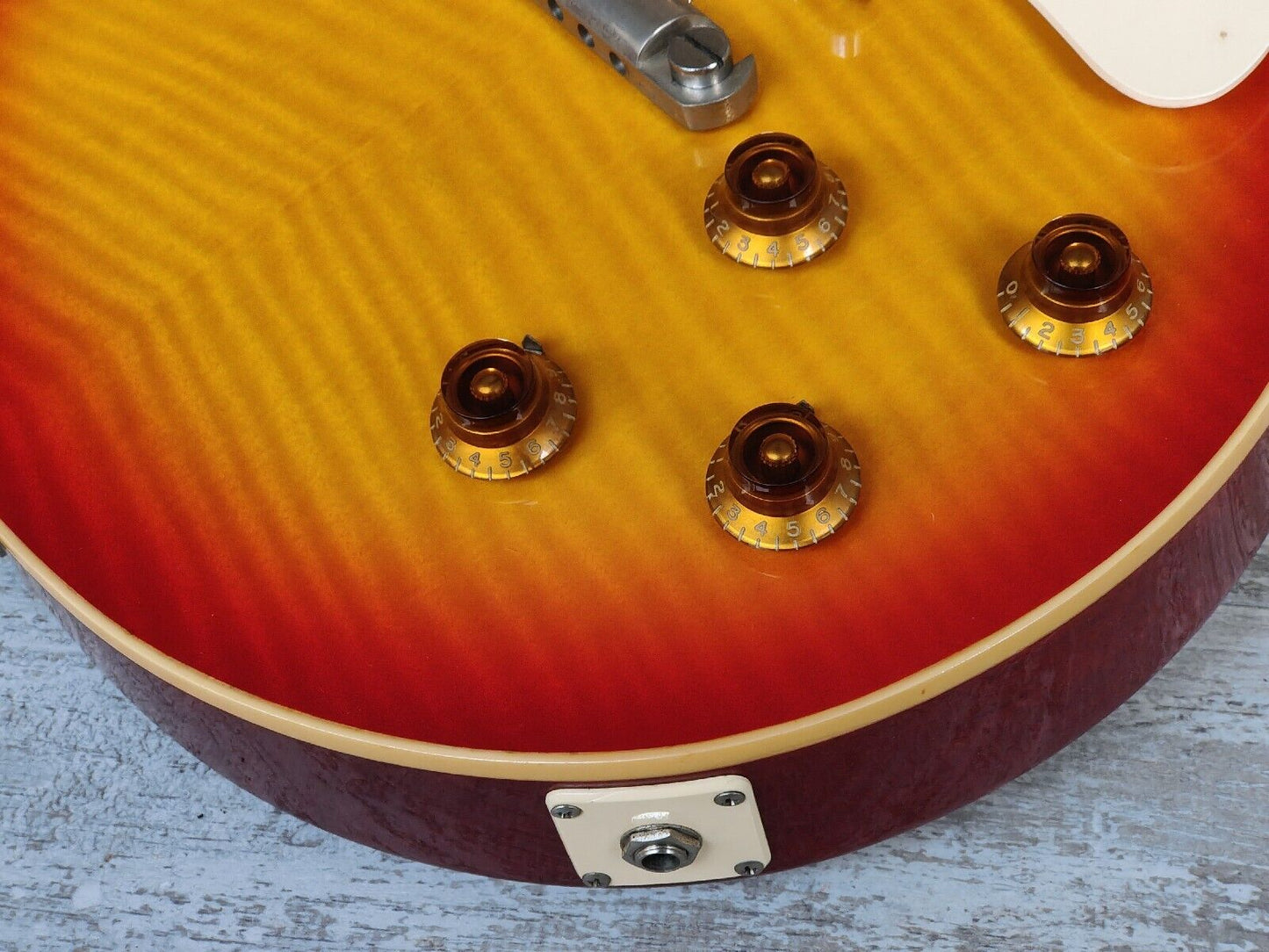 1984 Tokai Japan Love Rock TLS80 Custom Order Les Paul (Cherry Sunburst)