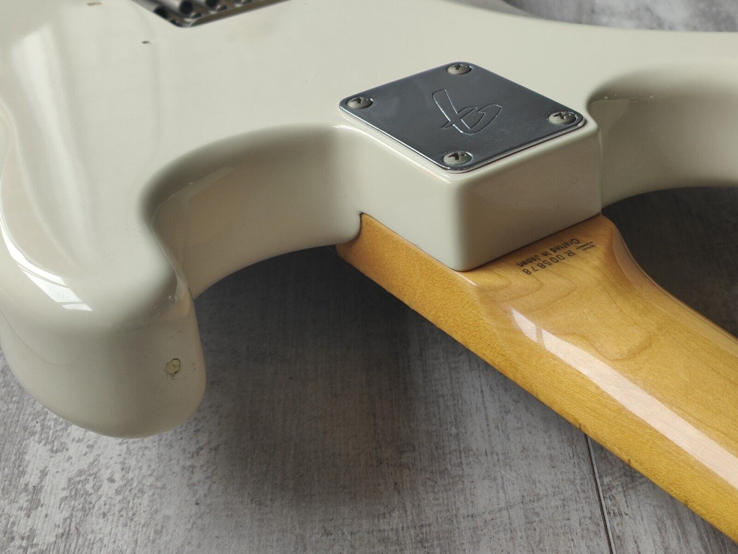 2004 Fender Japan ST68-75L LH Left Handed '68 Stratocaster (Vintage White)