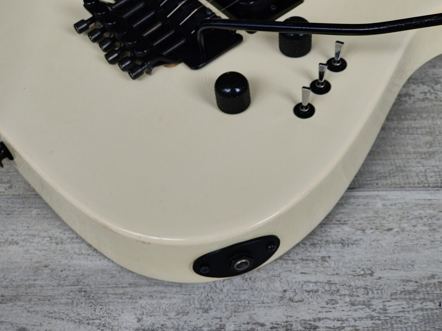 1987 Greco Japan JJ-60 HSS Superstrat (White)