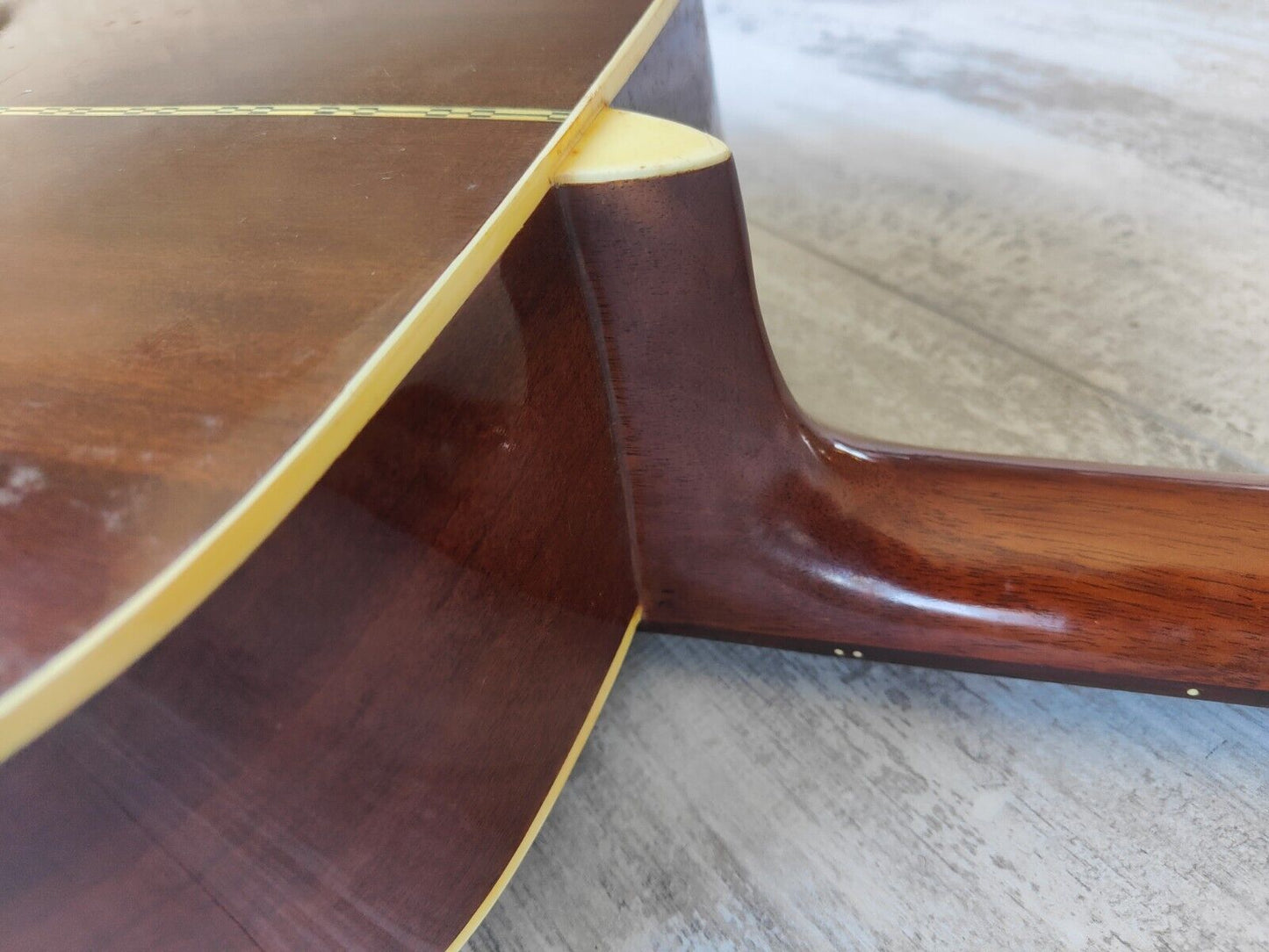 1980's Morris W-18 Japanese Vintage Acoustic Dreadnought Guitar (Natural)