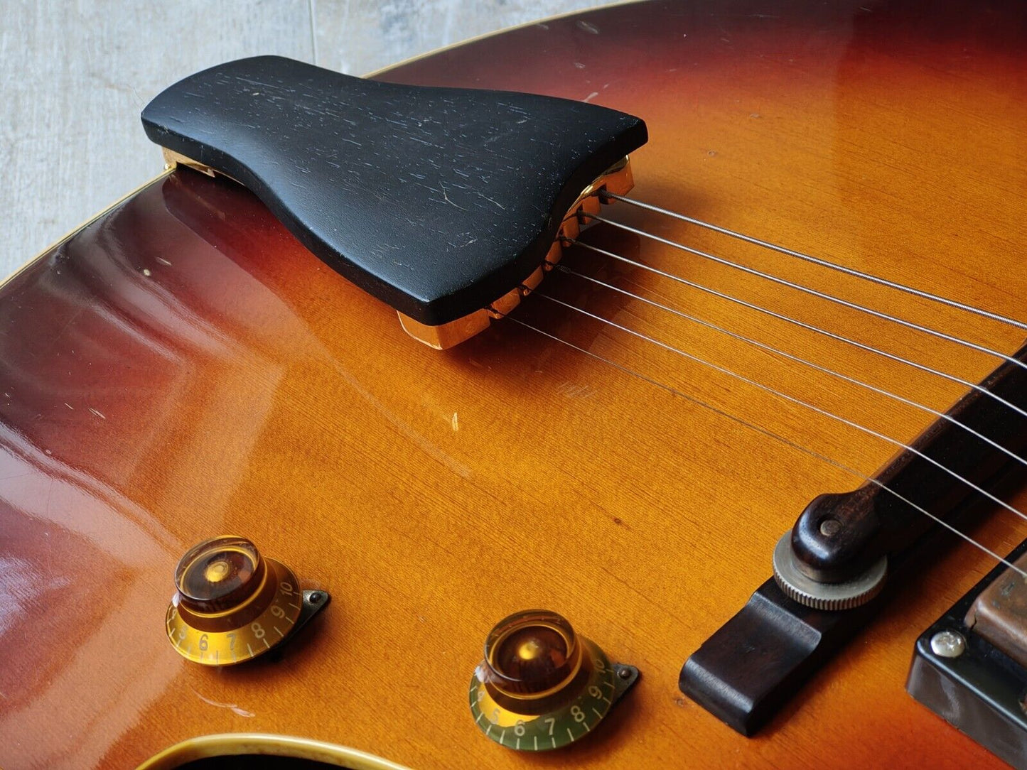 1980 Yamaha Japan AE-1200 Hollowbody Jazz Electric Guitar (Antique Stain)