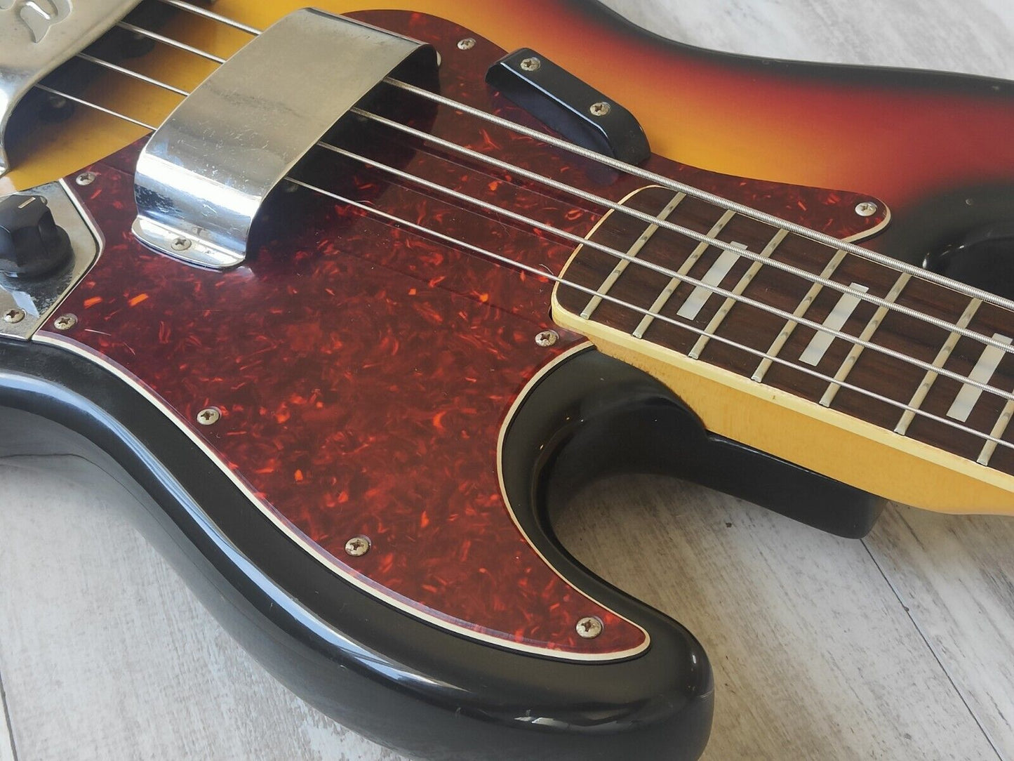 1975 Greco Japan JB 450S Jazz Bass (Sunburst)