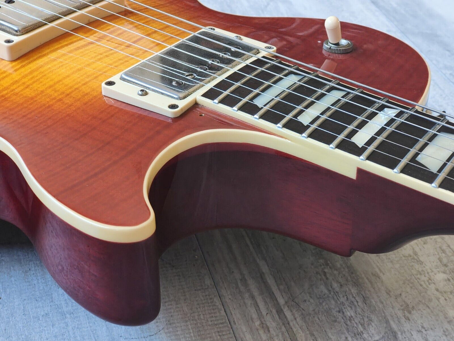 2016 FGN (Fujigen Japan) NLS-200 Neo Classic Les Paul Standard (Faded Cherry)