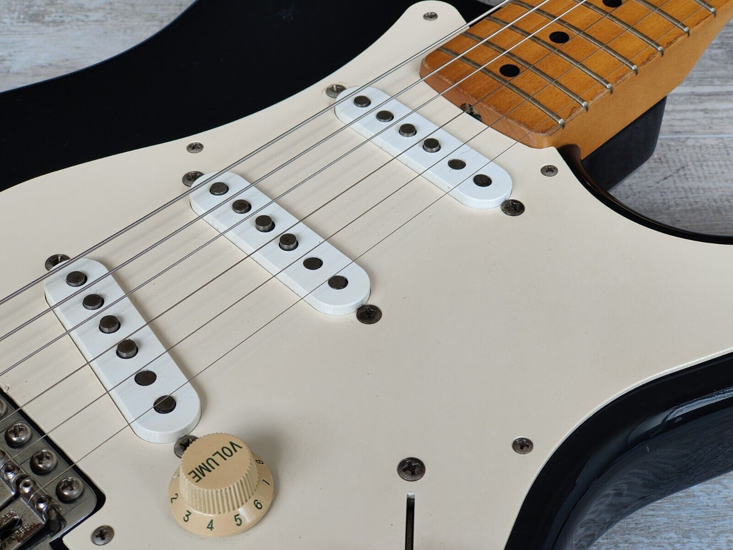 1997 Fender Japan ST57-70TX '57 Reissue Stratocaster w/Texas Specials (Black)