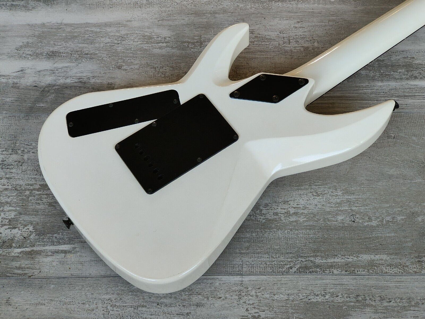 1989 Tokai Japan VC-75 Vivian Campbell Model Rand-Style Superstrat (White)