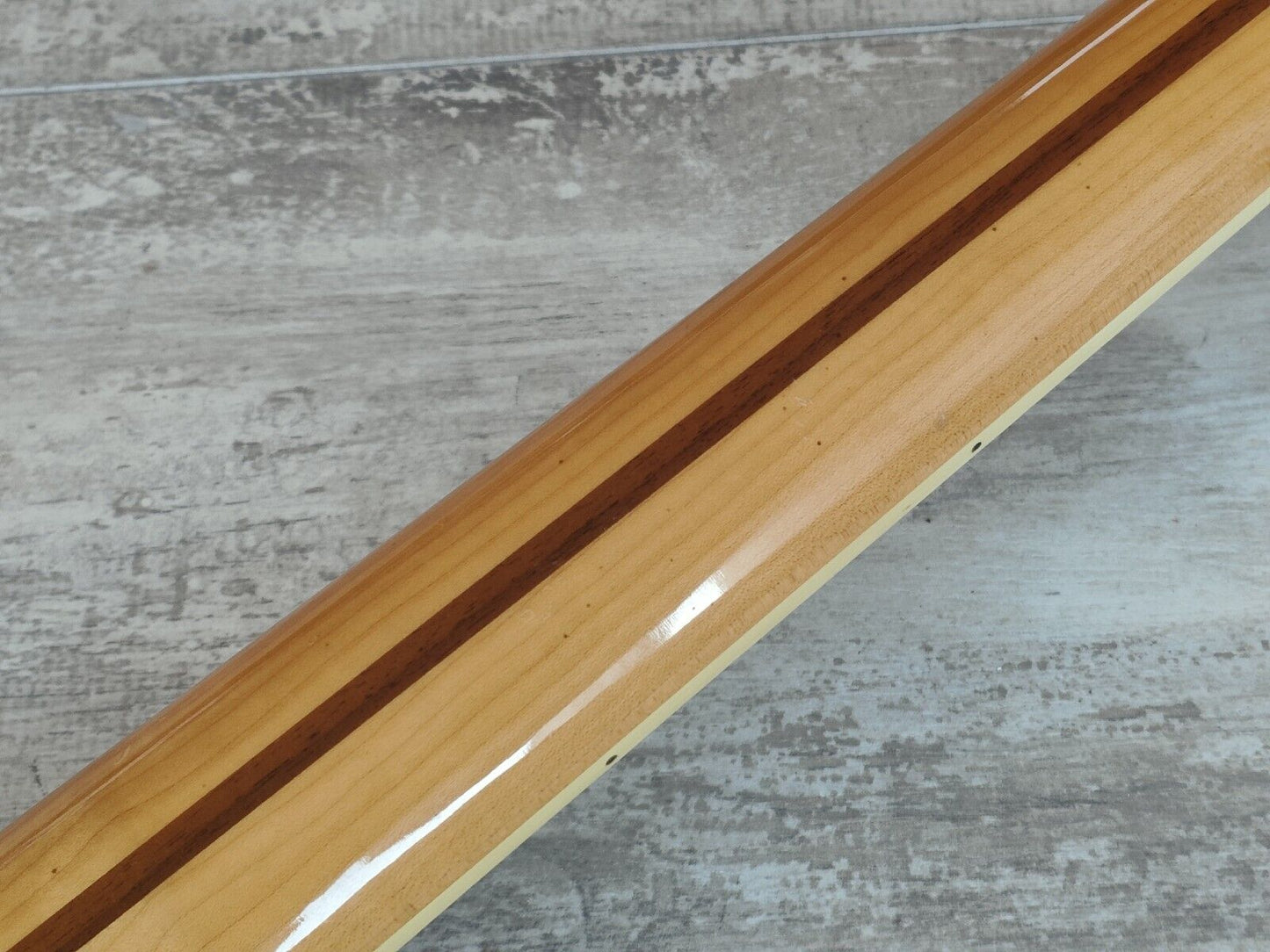 1970's Camel Japan Tour Jazz Bass (Sunburst)