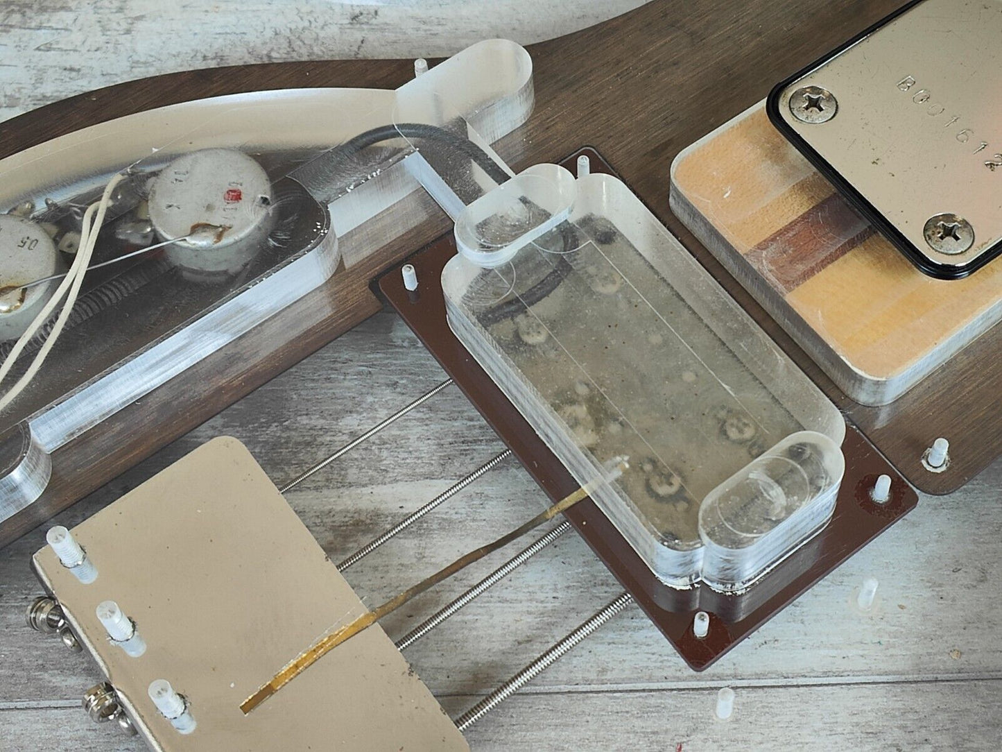 1990 Greco APB-1000 (Dan Armstrong/Ampeg) Lucite Double Cutaway Bass (Clear)