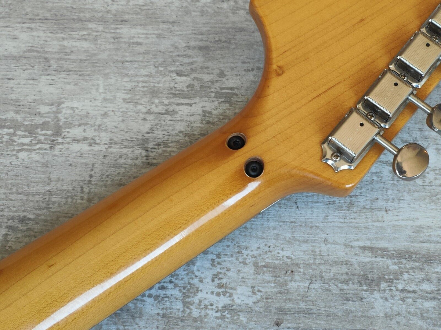 1982 Fernandes Japan RMT-50 Mustang (Vintage White)