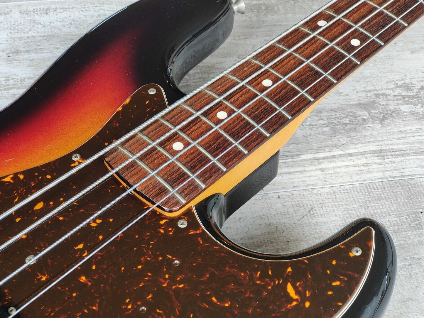 2006 Fender Japan JB62-58 '62 Reissue Jazz Bass (Sunburst)