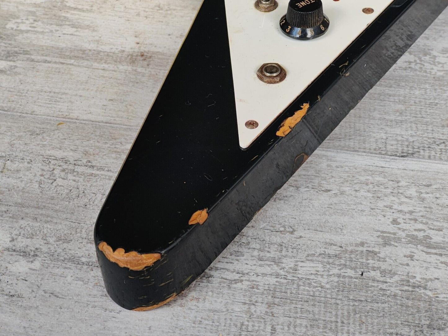 1992 Greco MINI-FV Mini V w/Onboard Speaker (Schenker Black/White)