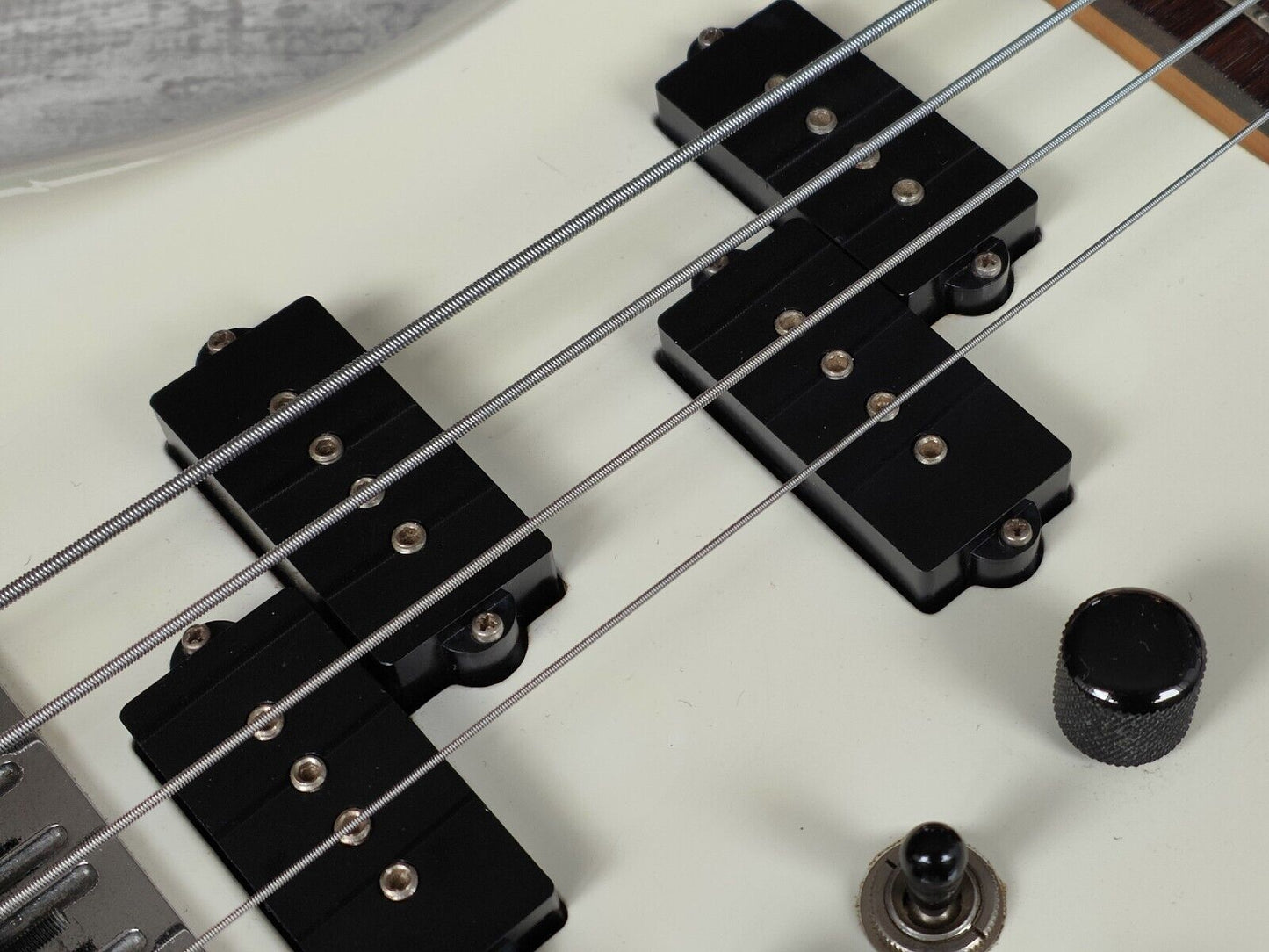 1985 BC Rich Japan NJ Series Mockingbird Bass w/Varitone (Aged White)