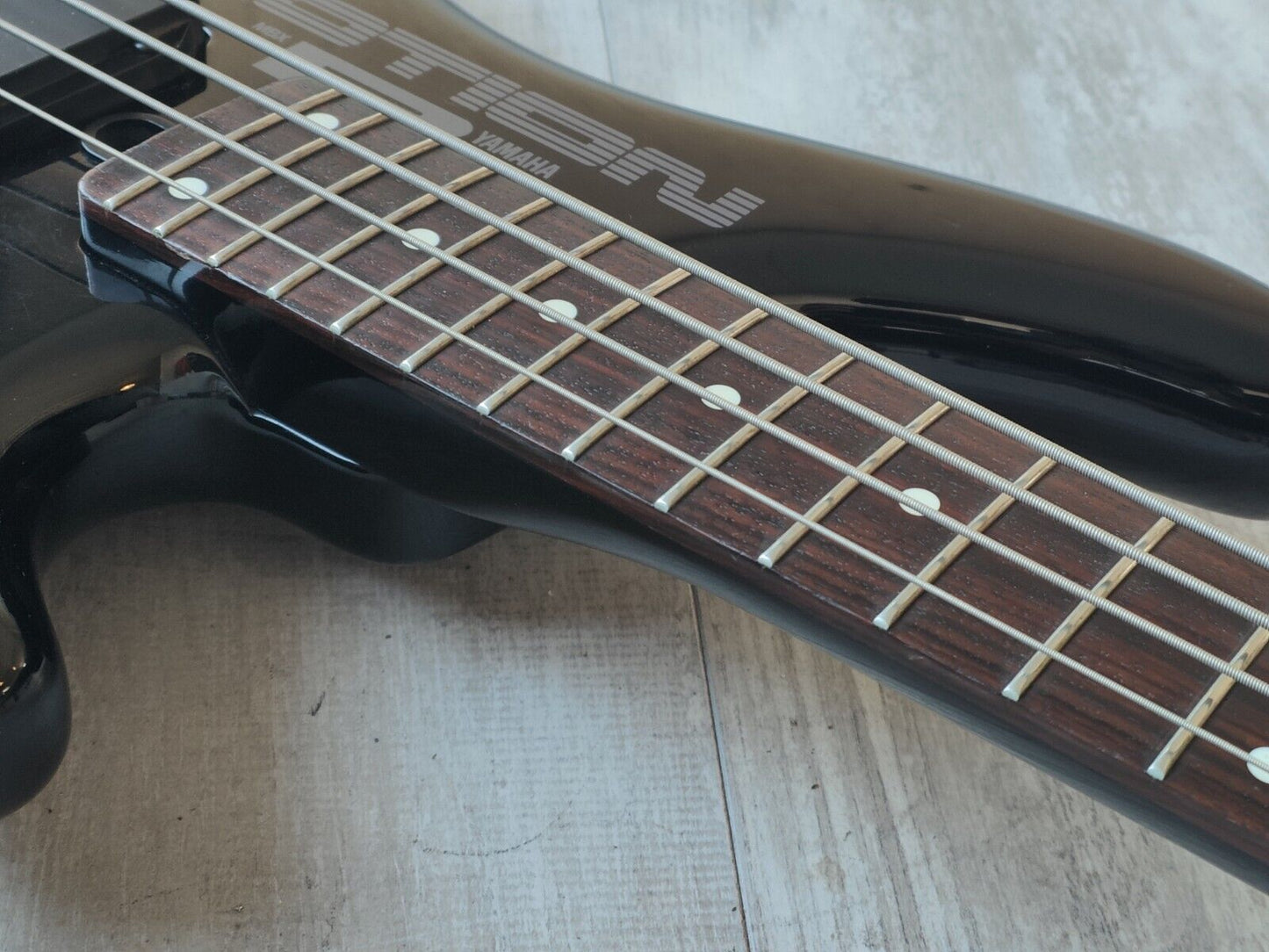 1980's Yamaha Japan MBX Motion B Headless Medium Scale Bass (Black)