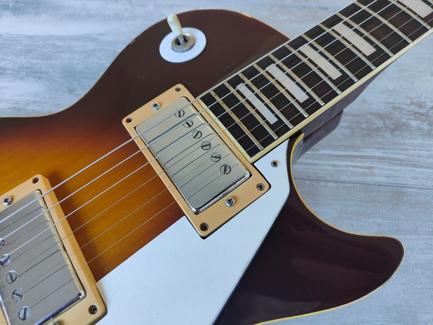 1970’s Fresher Japan Les Paul Standard (Brown Sunburst)