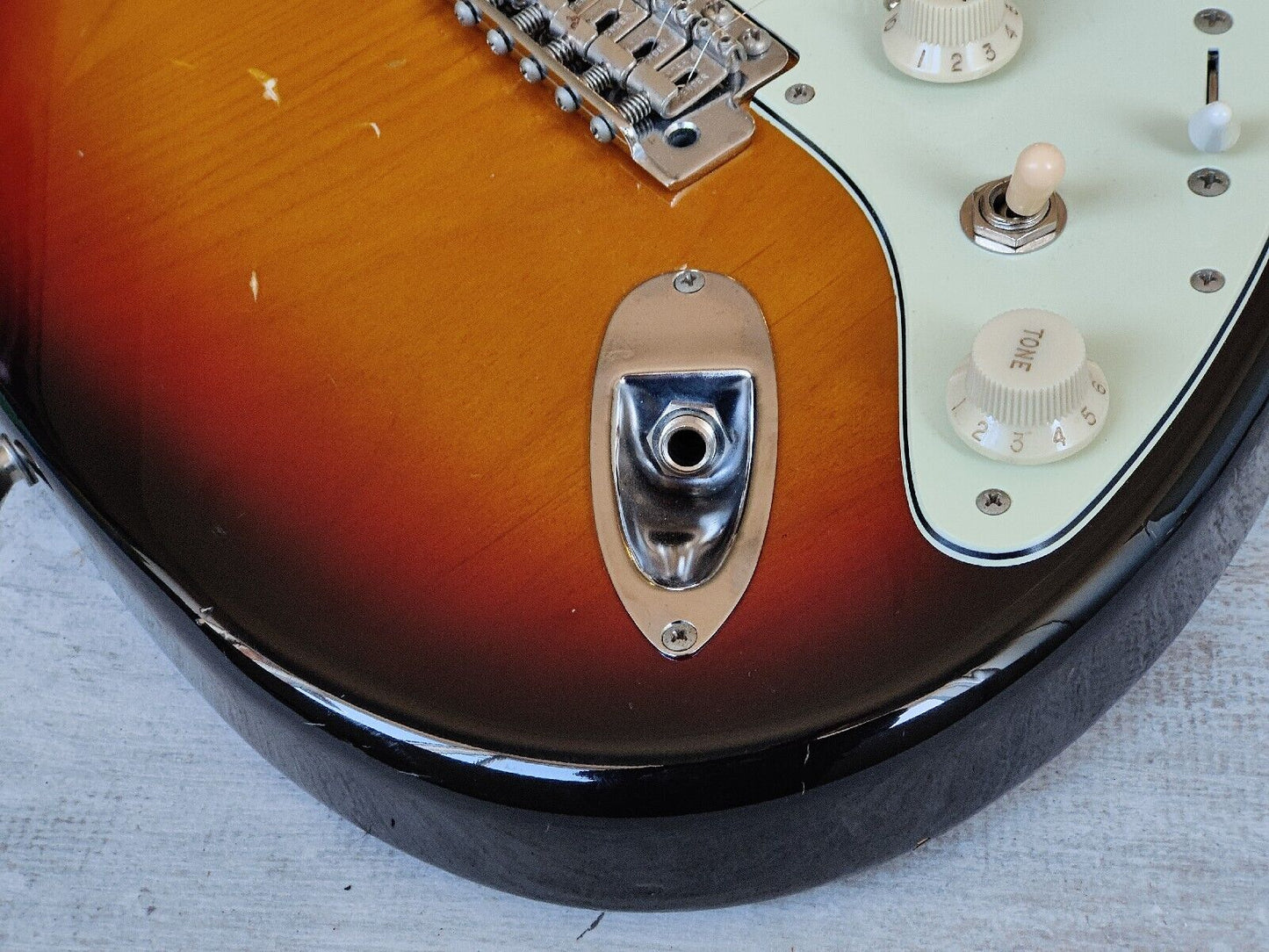 1993 Fender Japan ST62-70 '62 Reissue Mod Stratocaster w/USA Pickups (Sunburst)