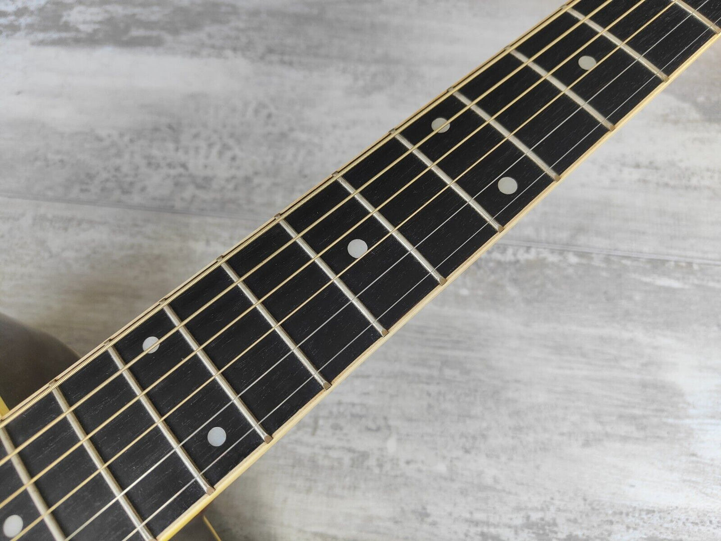 1980's Morris W-20 Japanese Vintage Acoustic Dreadnought Guitar (Natural)