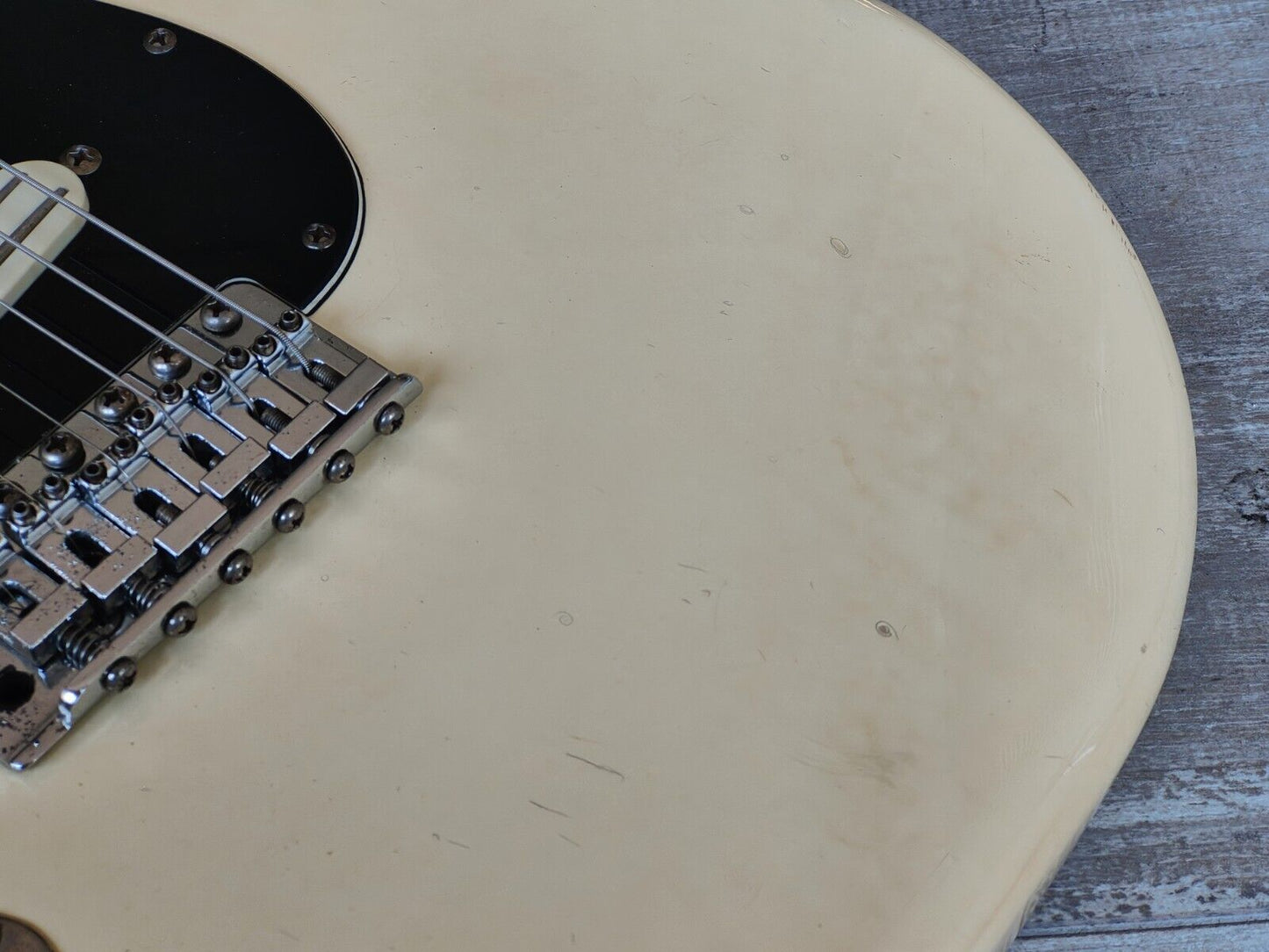 1986 Fender Japan ST72-55 LH Left Handed '72 Reissue Stratocaster (White)