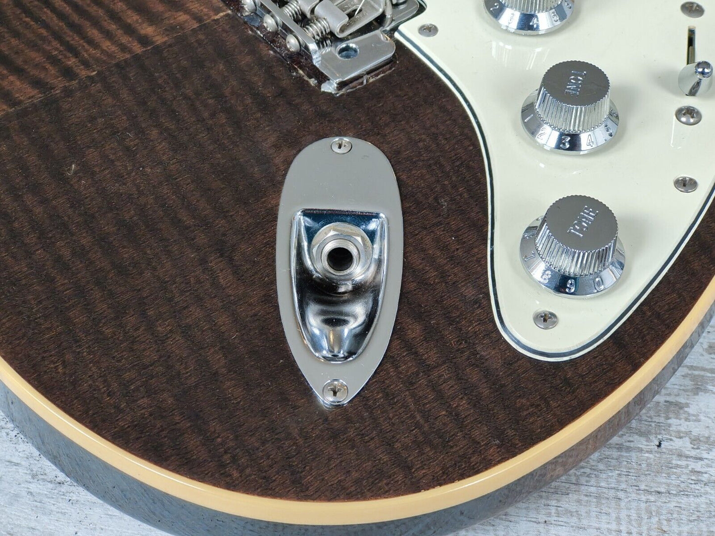2006 Fender Japan AST-100DMC Aerodyne Special Stratocaster (Walnut Stained)