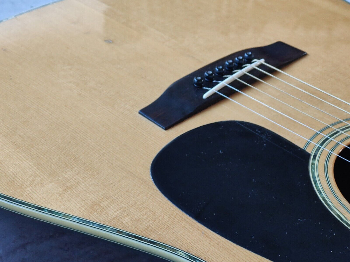 1980's Morris W-60 Japanese Vintage Acoustic Dreadnought Guitar (Natural)